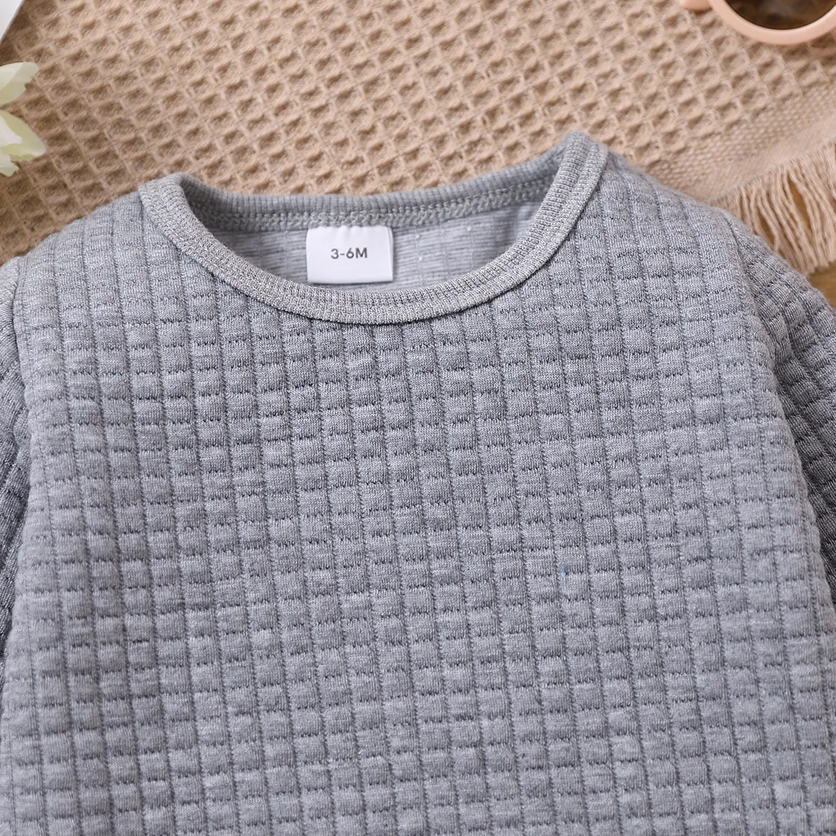Baby Boy/Girl Solid Waffle Textured Long-sleeve Pullover Sweatshirt Grey big image 1