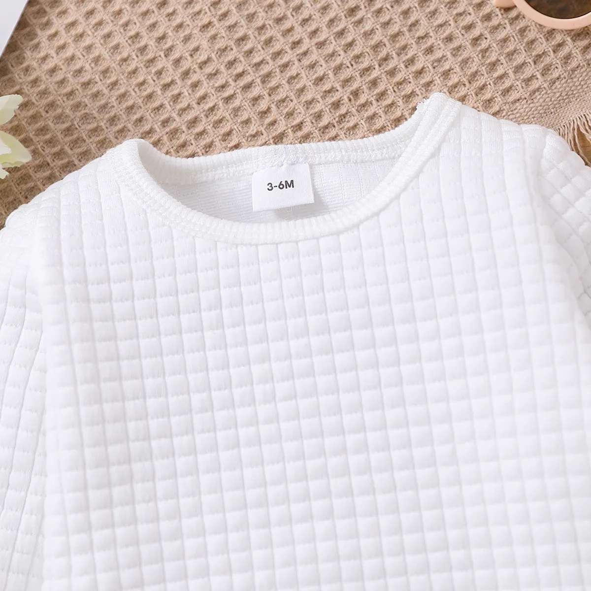 Baby Boy/Girl Solid Waffle Textured Long-sleeve Pullover Sweatshirt White big image 1