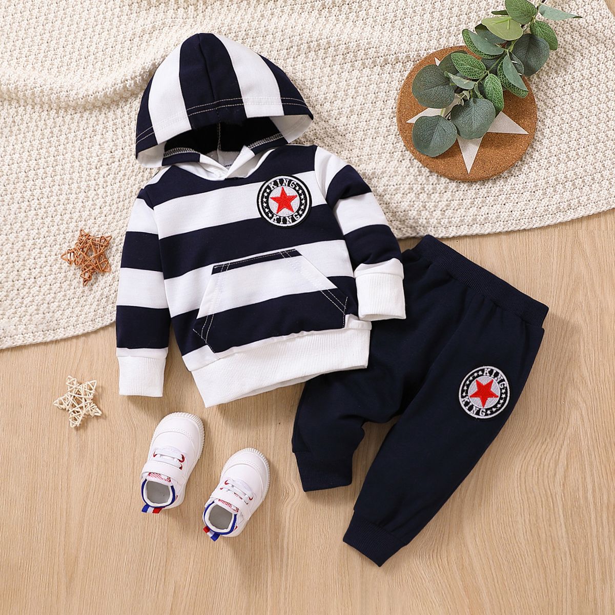 

2pcs Baby Boy 100% Cotton Star & Letter Patched Embroidery Sweatpants and Long-sleeve Striped Hoodie Set