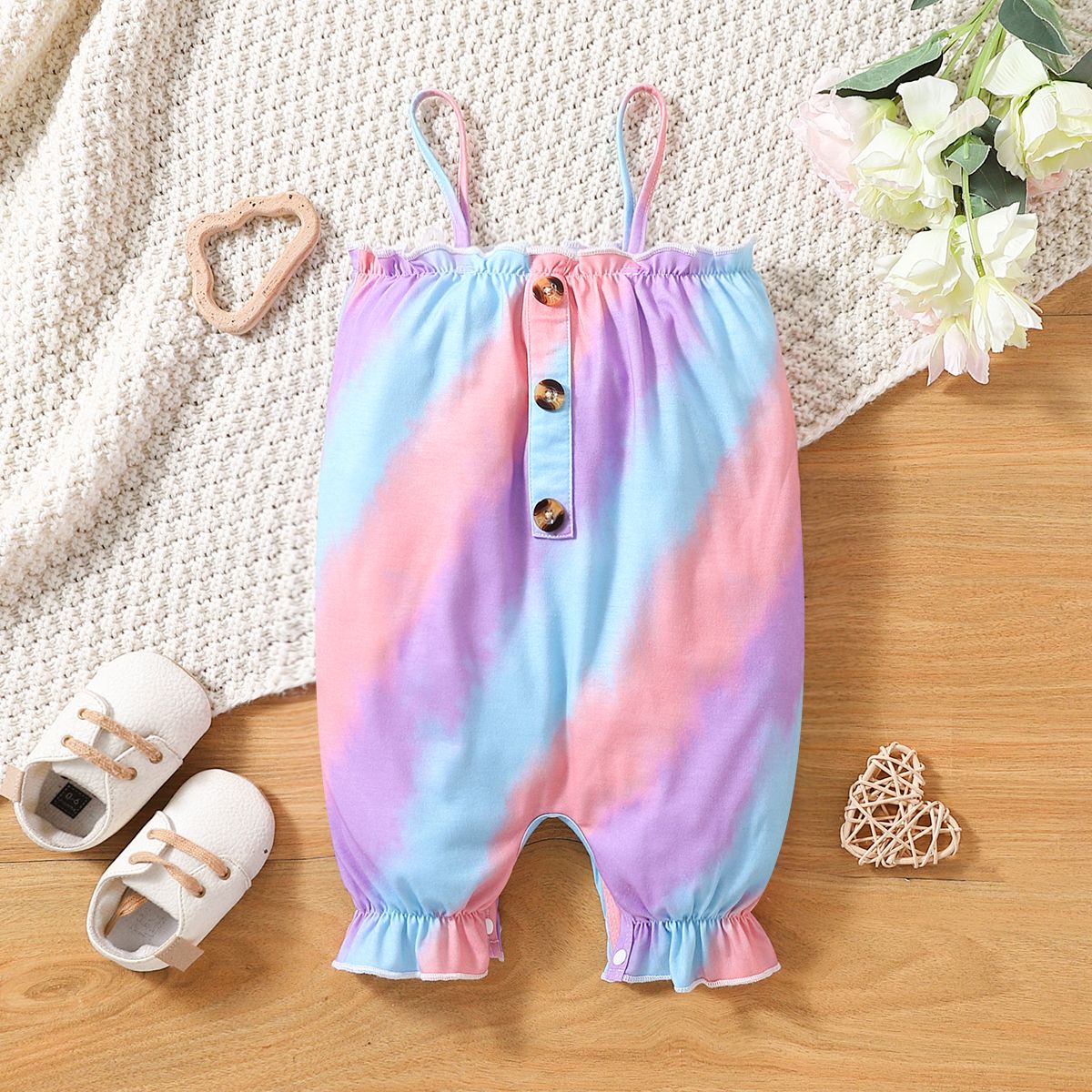 

Baby Girl Button Front Tie Dye Spaghetti Strap Jumpsuit
