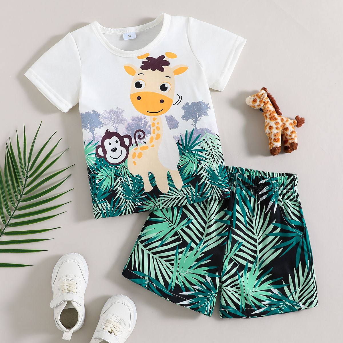 

2pcs Toddler Boy Playful Animal Print Short-sleeve Tee and Plant Print Shorts Set