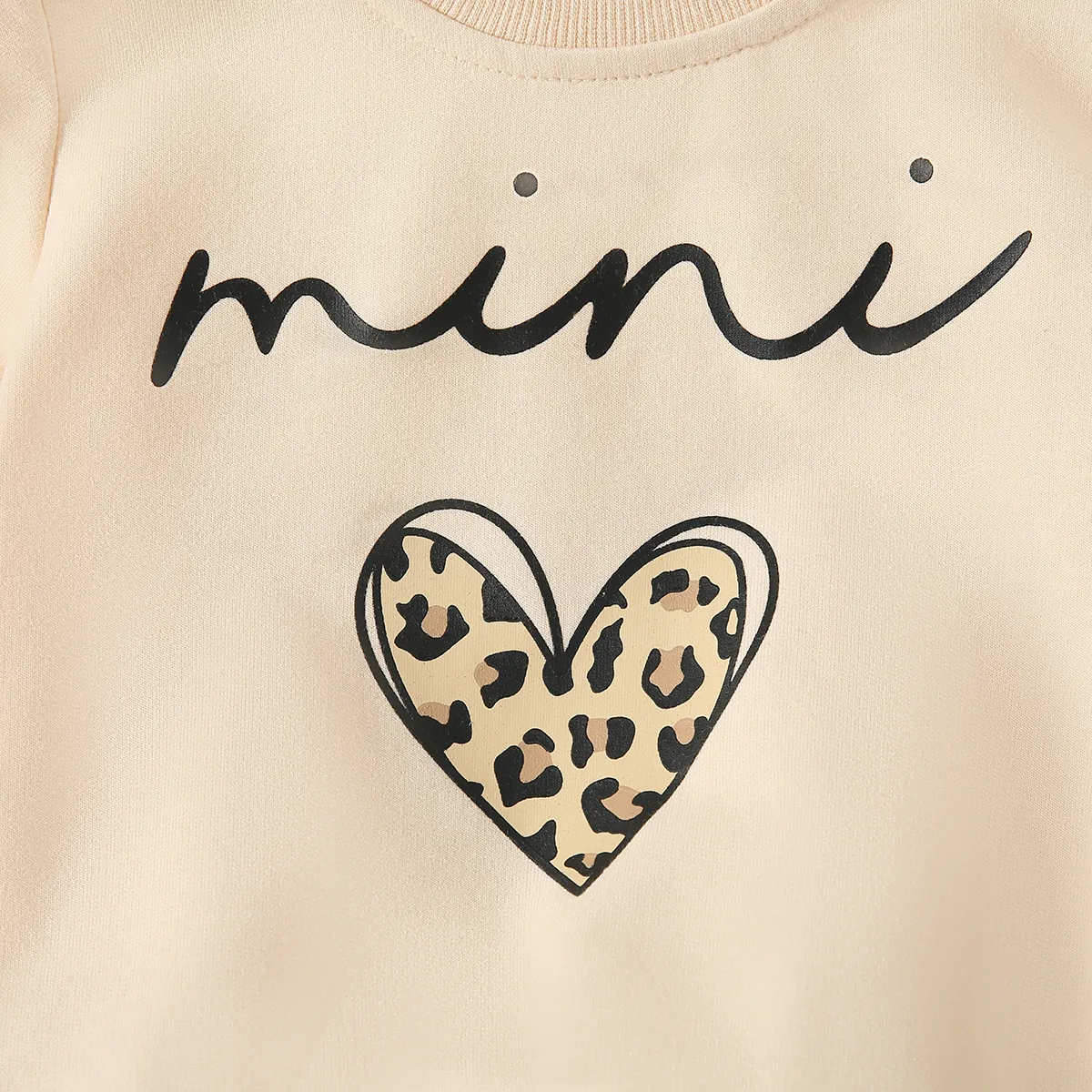 Baby Boy/Girl Letters & Heart Print Long-sleeve Sweatshirt  Beige big image 1