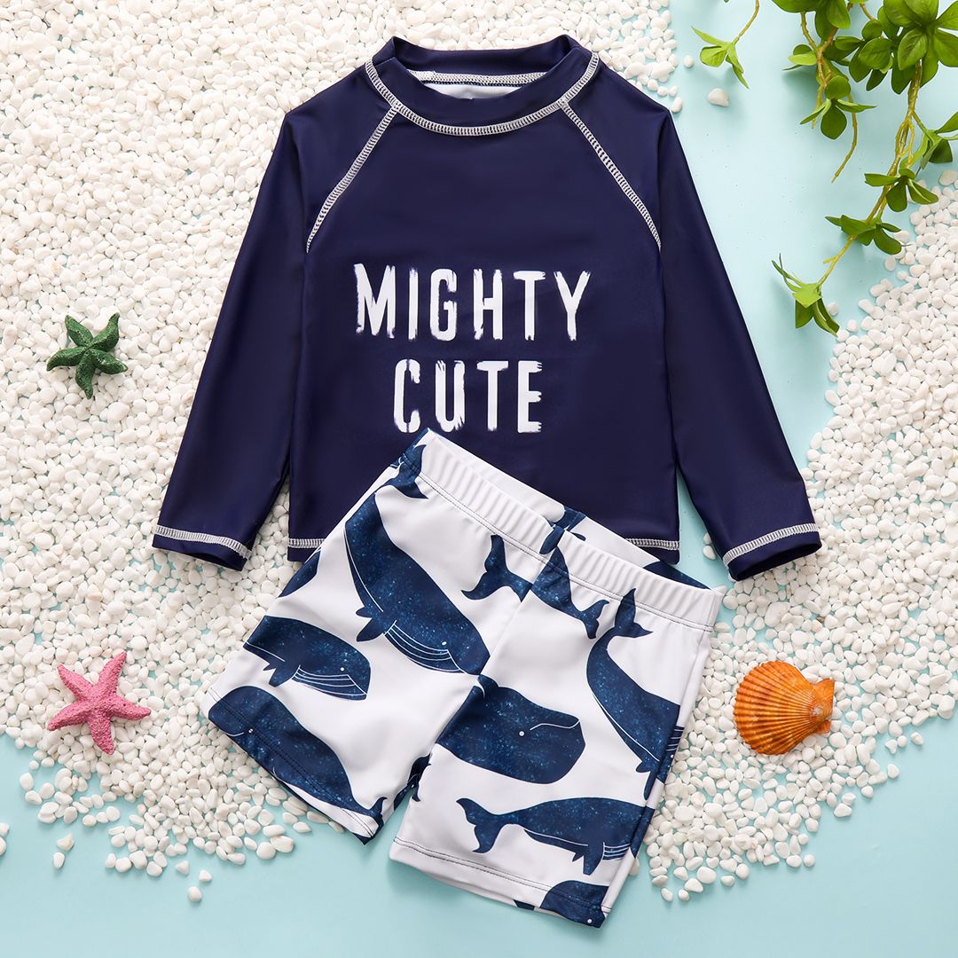 

2pcs Toddler Boy Playful Shark Print Swimsuit