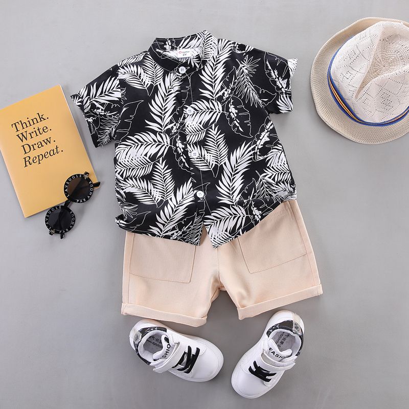 

2pcs Toddler Boy Trendy Floral Print Lapel Collar Shirt and Shorts Set