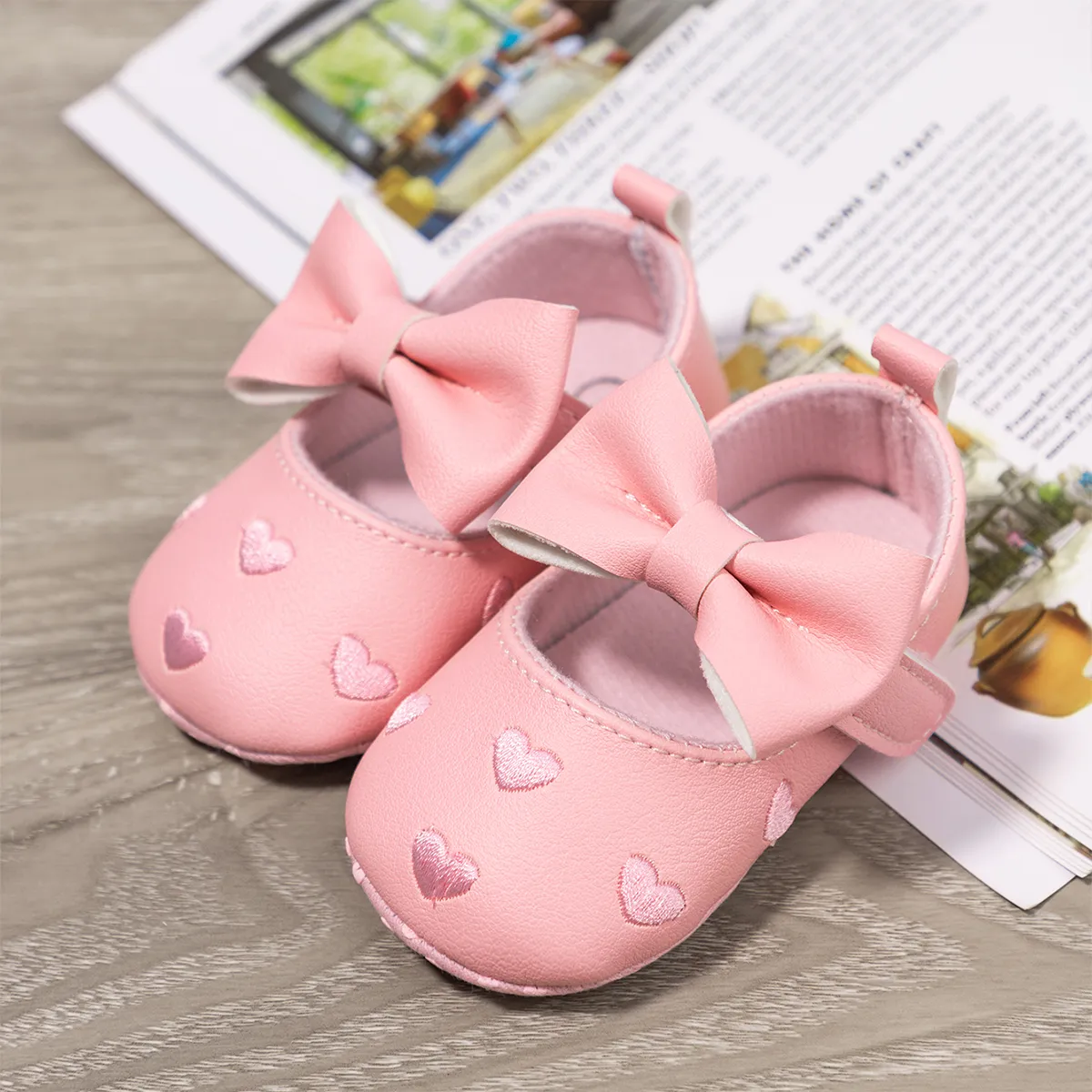 

Baby Girl Colorblock Unicorn Pattern Bowknot Dress/ Socks/ Prewalker Shoes