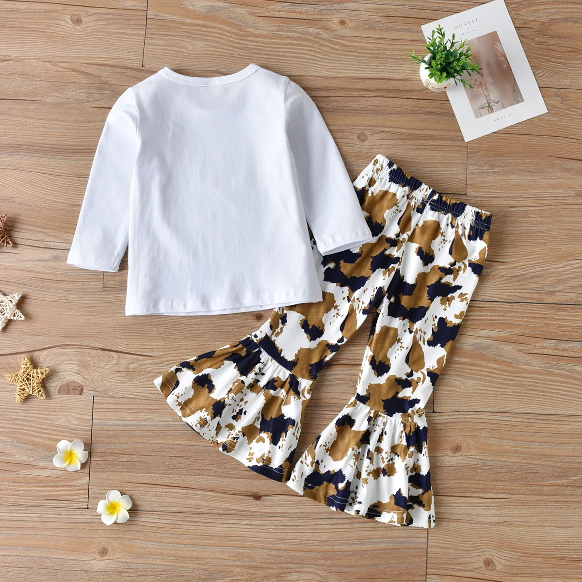 2-piece Toddler Girl Leopard Animal Print Long-sleeve Tee and Flared Pants Set White big image 1