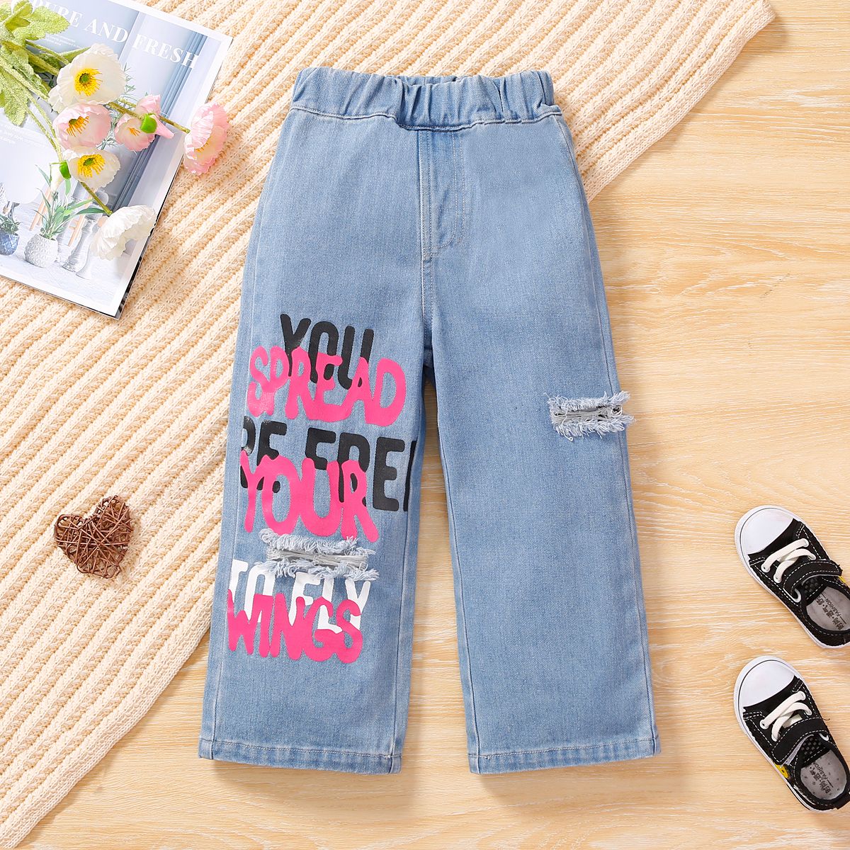 

Toddler Girl Letter Print Straight Ripped Denim Jeans