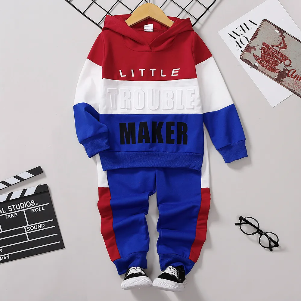 

2pcs Toddler Boy Trendy Letter Print Colorblock Hoodie Sweatshirt and Pants Set