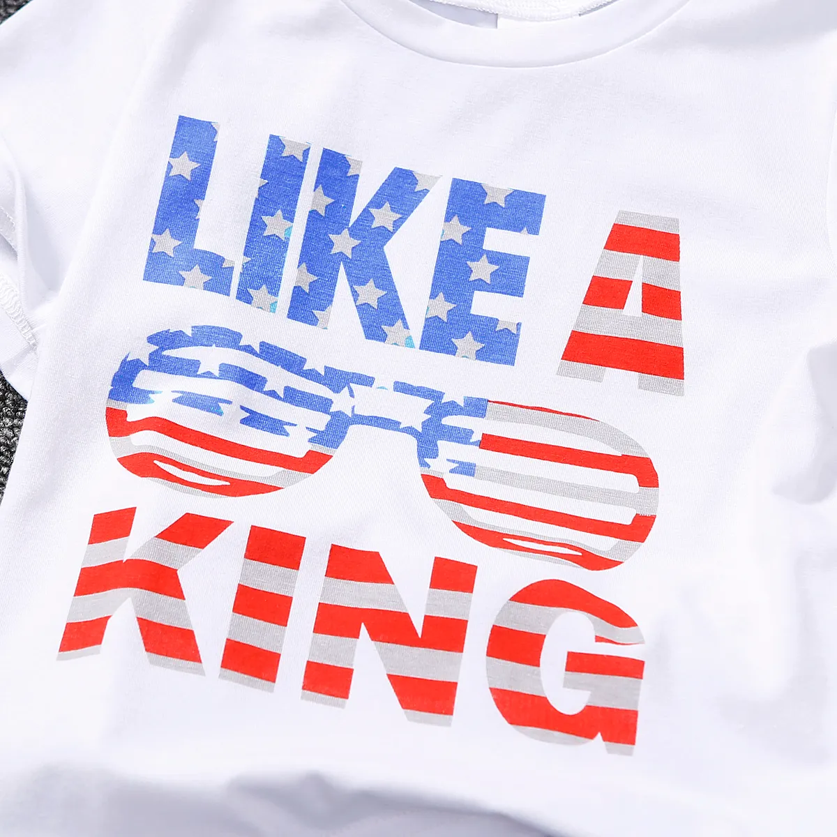 Independence Day 2pcs Toddler Boy Letter Print Cotton Tee and Ripped Denim Shorts Set White big image 1