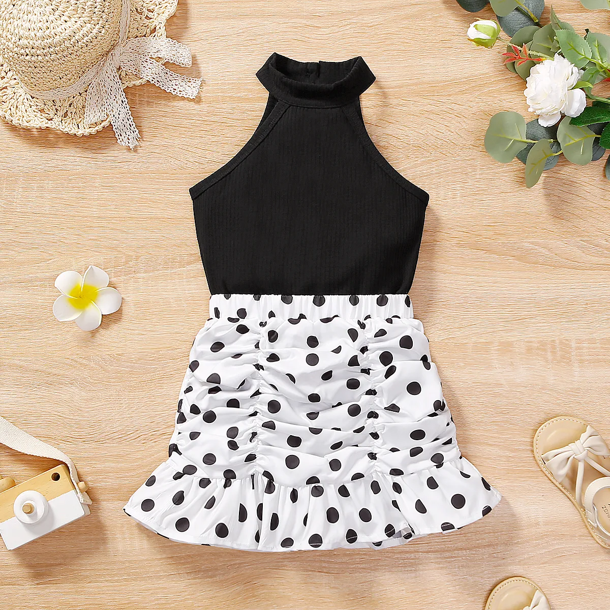 2pcs Toddler Girl Solid Ribbed Halter Top and Polka Dots Ruched Skirt Set BlackandWhite big image 1