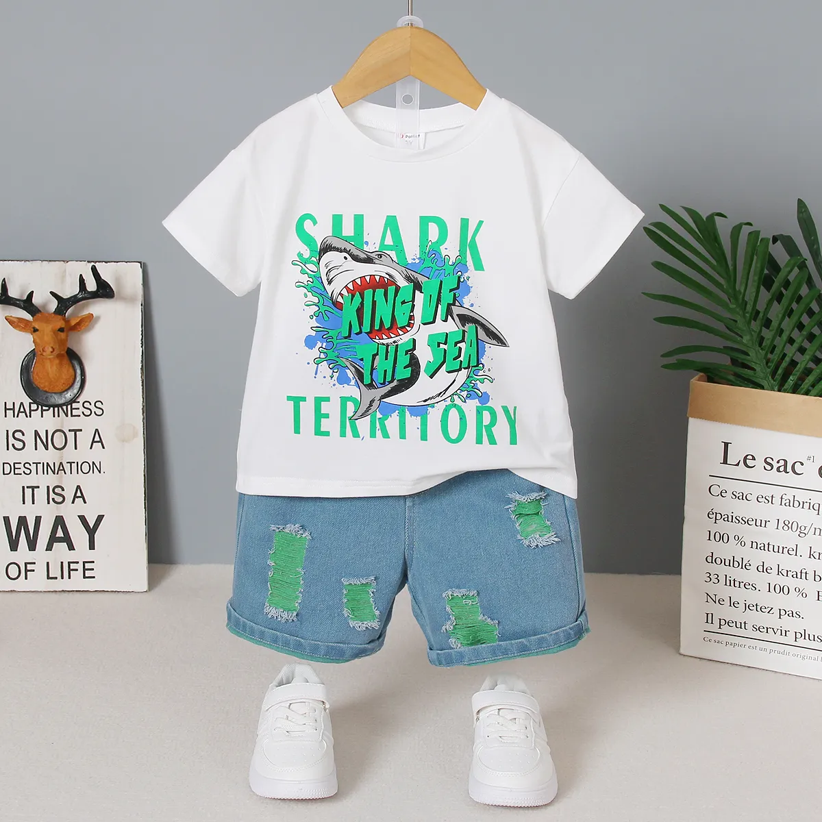 2pcs Toddler Boy Shark Letter Print Short-sleeve Cotton Tee and Cotton Ripped Denim Shorts Set  big image 1