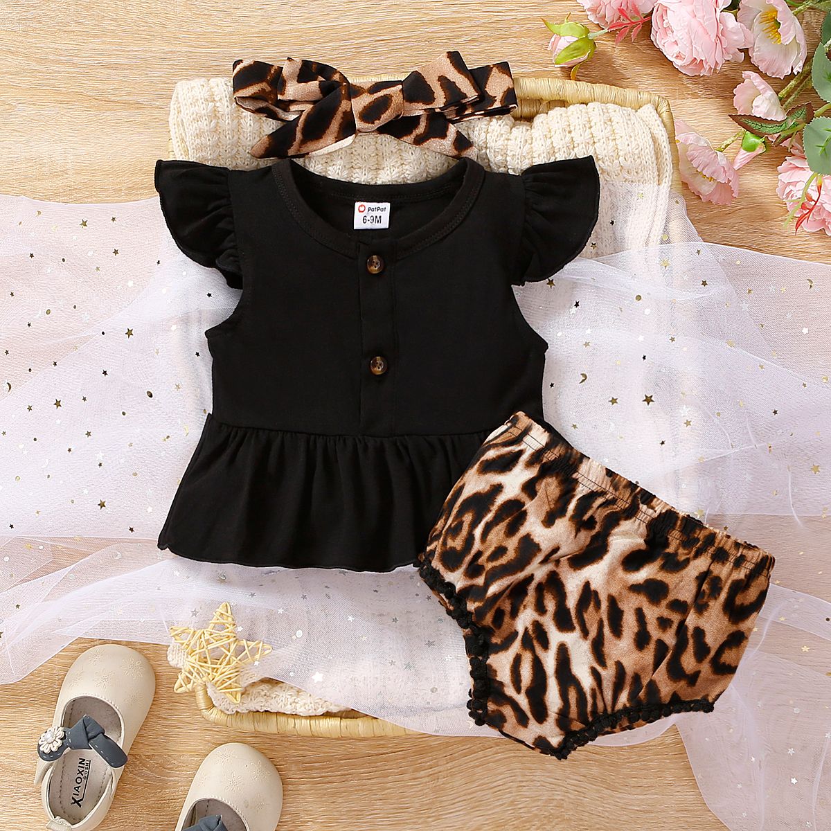 

3pcs Baby Girl Front Buttons Solid Ruffle Top and Allover Leopard Print Shorts & Headband Set