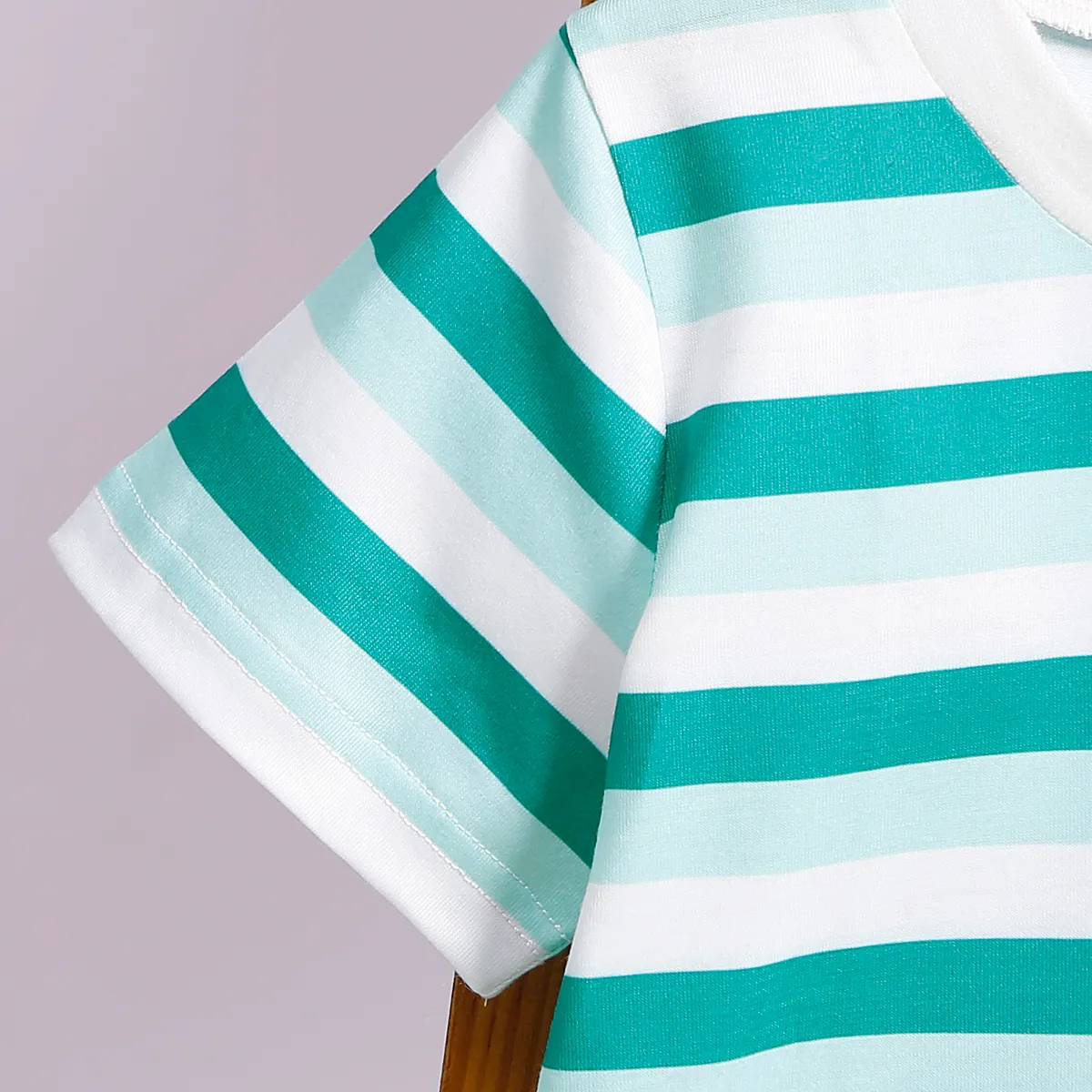 2pcs Toddler Boy Vehicle Print Stripe Short-sleeve Tee and 95% Cotton Denim Shorts Set Green image 4