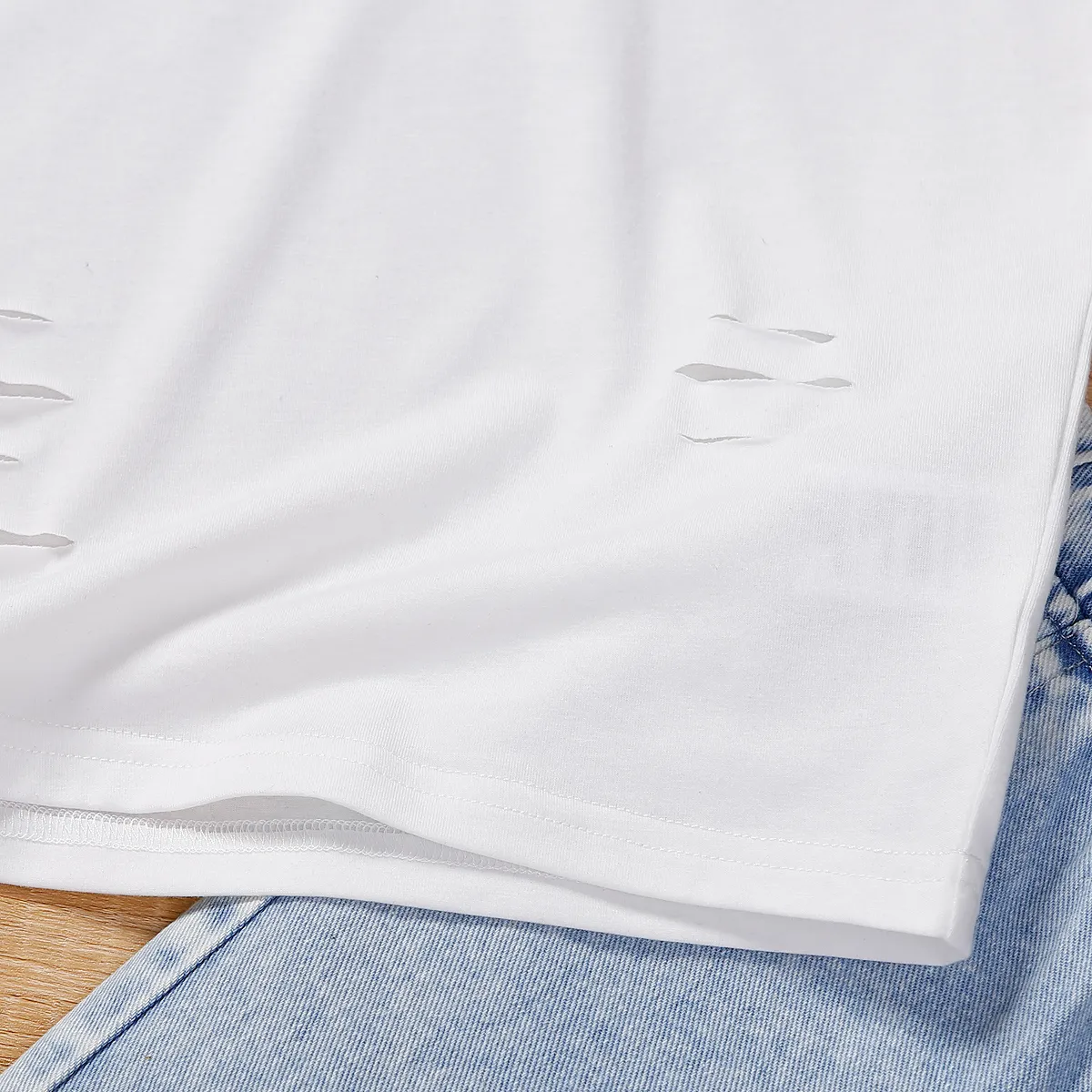 2pcs Toddler Boy Ripped Tank Top and Ripped Denim Shorts Set  White image 5