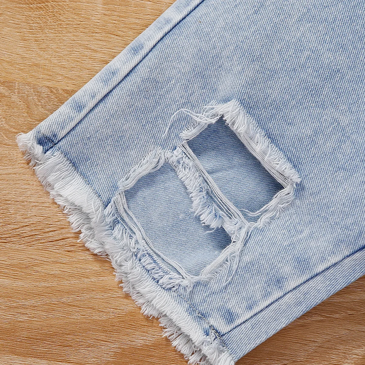 2pcs Toddler Boy Ripped Tank Top and Ripped Denim Shorts Set  White image 6