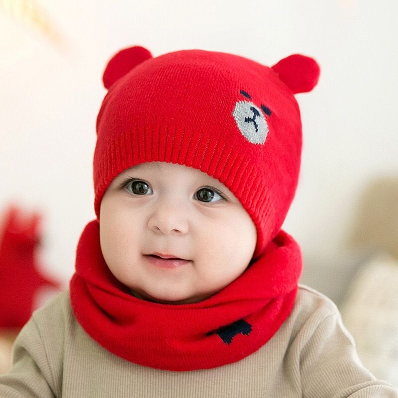 Baby Bear Design Knitted Beanie Hat