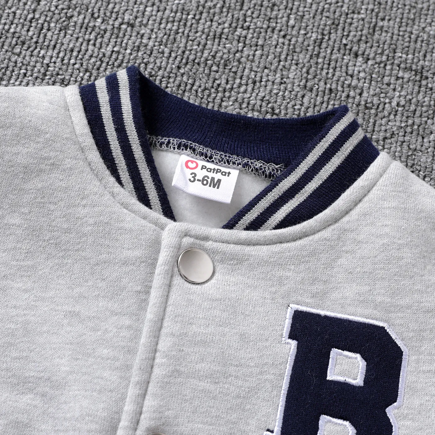 2pcs Baby/Toddler Boy Classic Letter Long Sleeve Set   image 5