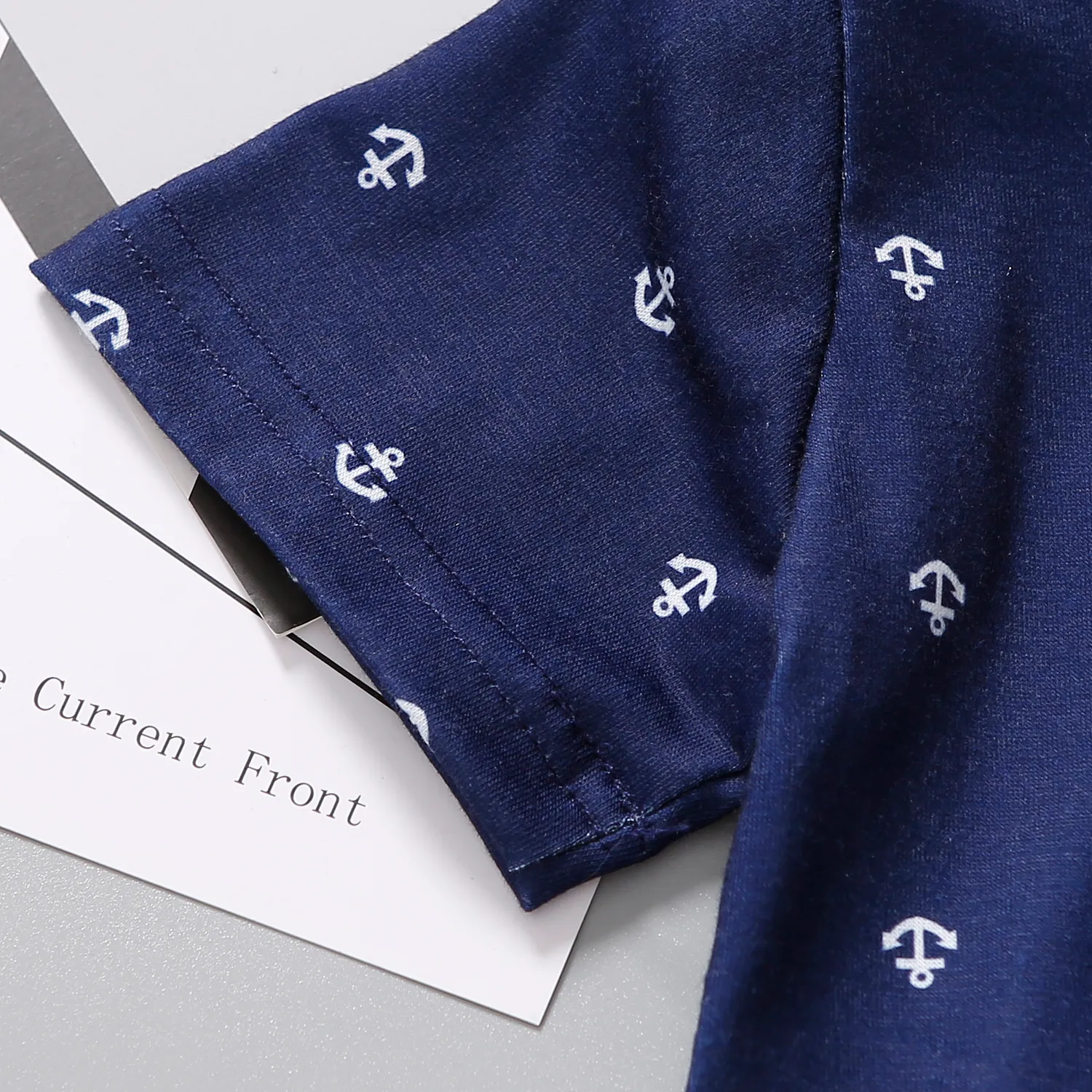 2pcs Toddler Boy Preppy style Anchor Print Polo Shirt and Shorts Set  image 3