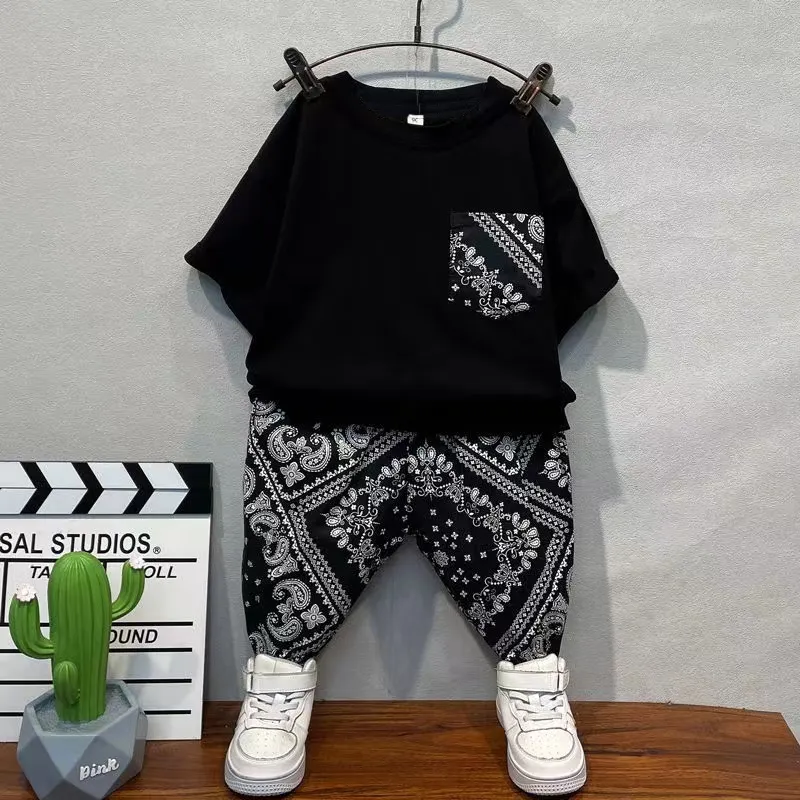 2pcs Toddler Boy Boho Exotic Pocket Design Tee and Panta Set Black big image 1