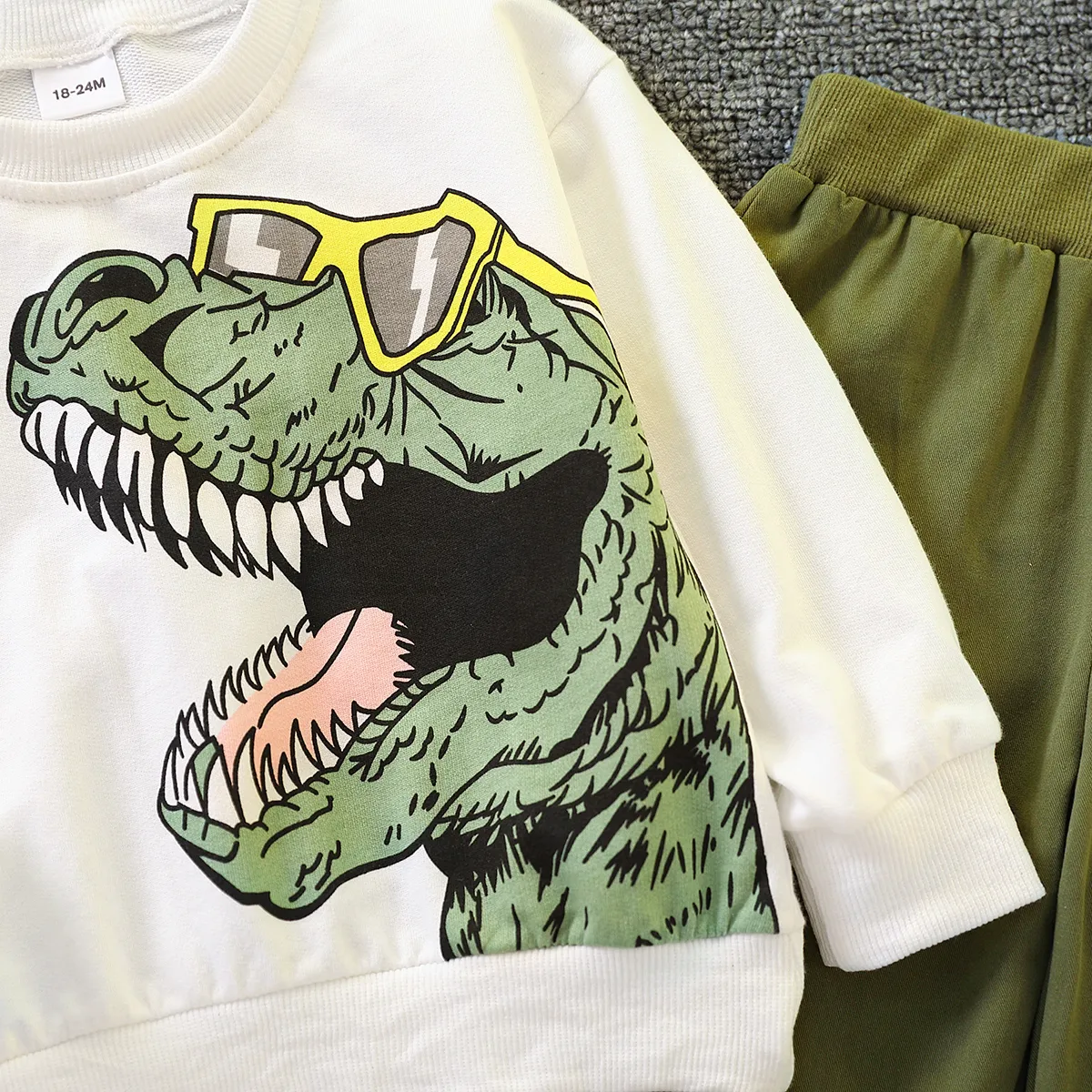 2pcs Toddler Boy Playful Dinosaur Print Sweatshirt and Pocket Design Cargo Pants Set White image 6