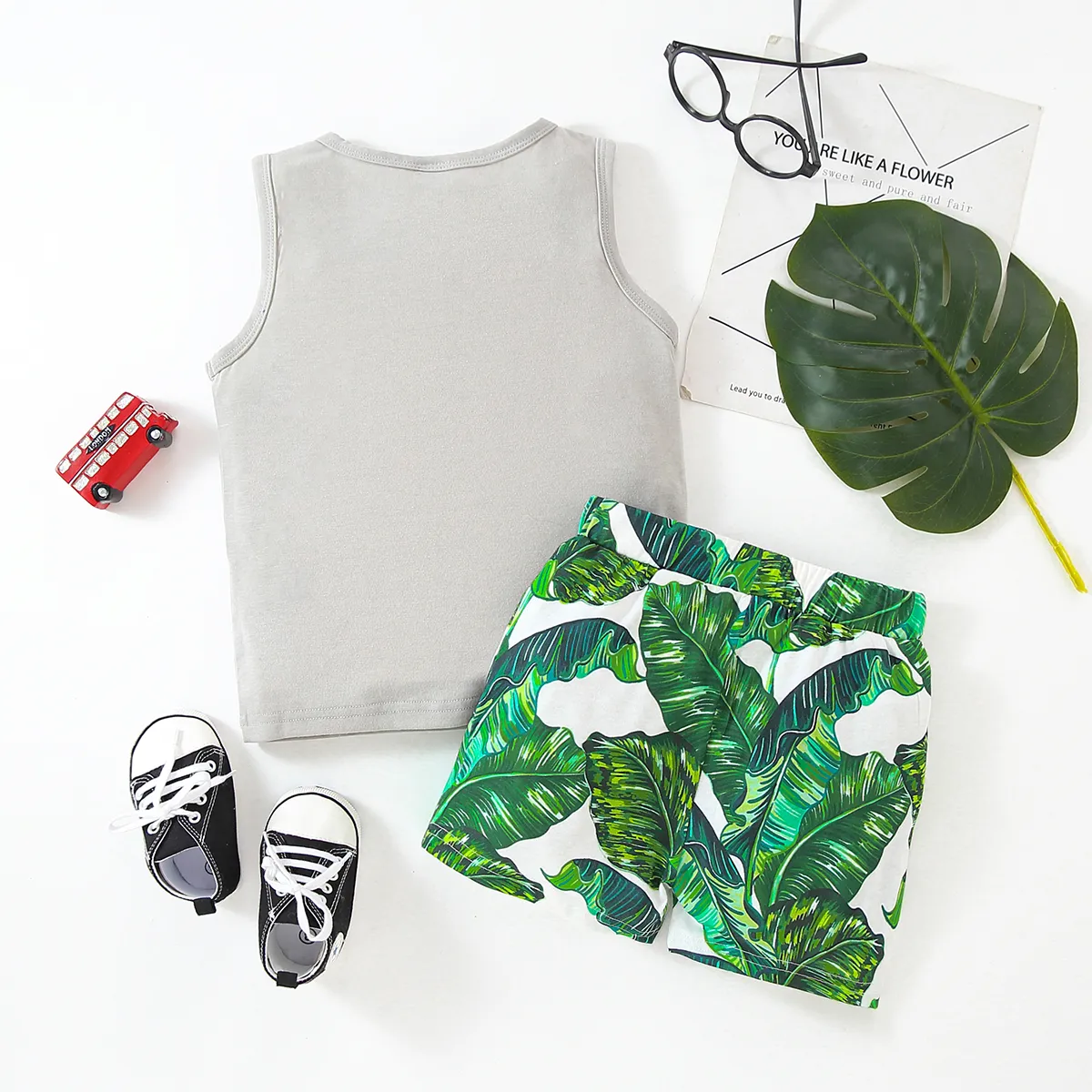 2pcs Toddler Boy Boho Pocket Design Tank Top and Floral Leaf Print Shorts Set  image 3