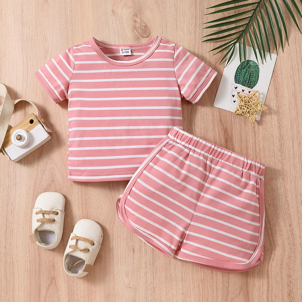 2pcs Baby Boy/Girl Short-sleeve Striped Tee & Shorts Set