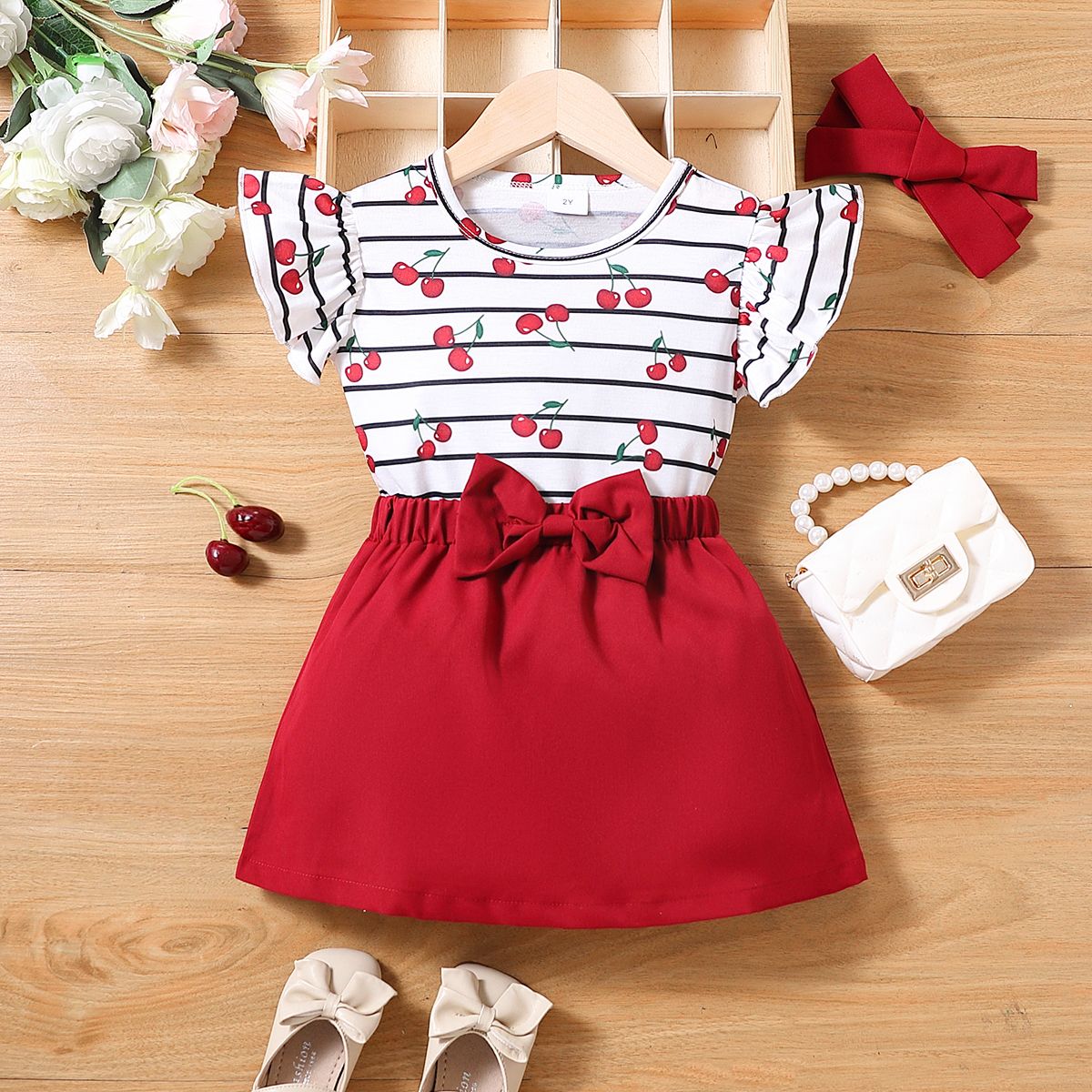 

3pcs Toddler Girl Bow Headband & Cherry Stripe Print Flutter-sleeve Top & Bow Front Skirt Set