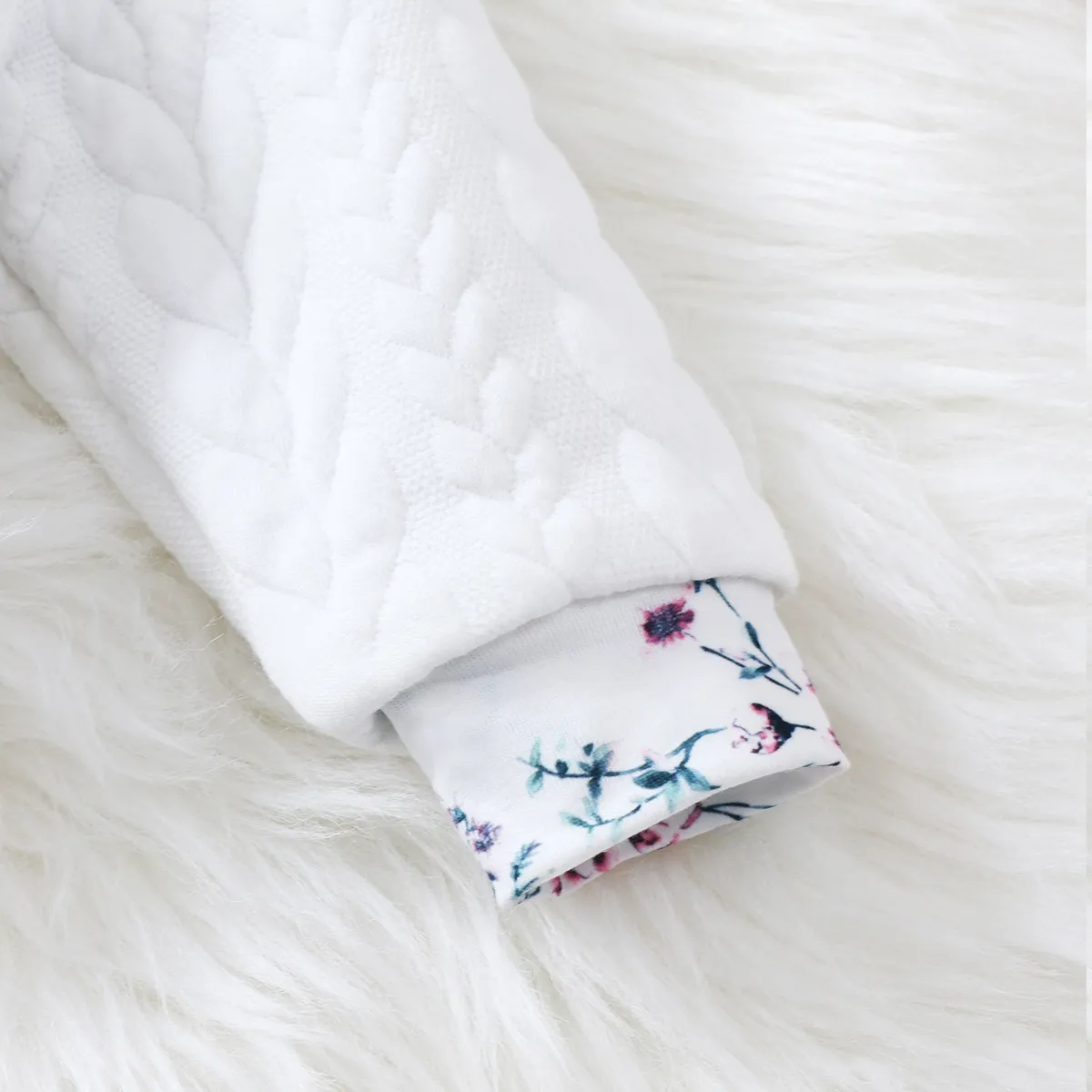 Bebé Menina Costuras de tecido Flores isoladas Casual Manga comprida Macacão Branco big image 1