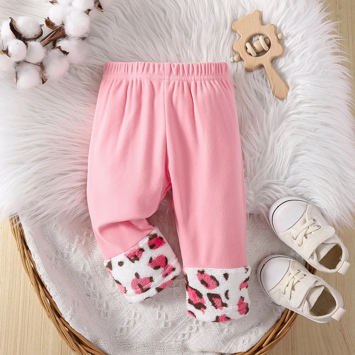 

Baby Girl Leopard Spliced Solid Fleece Leggings