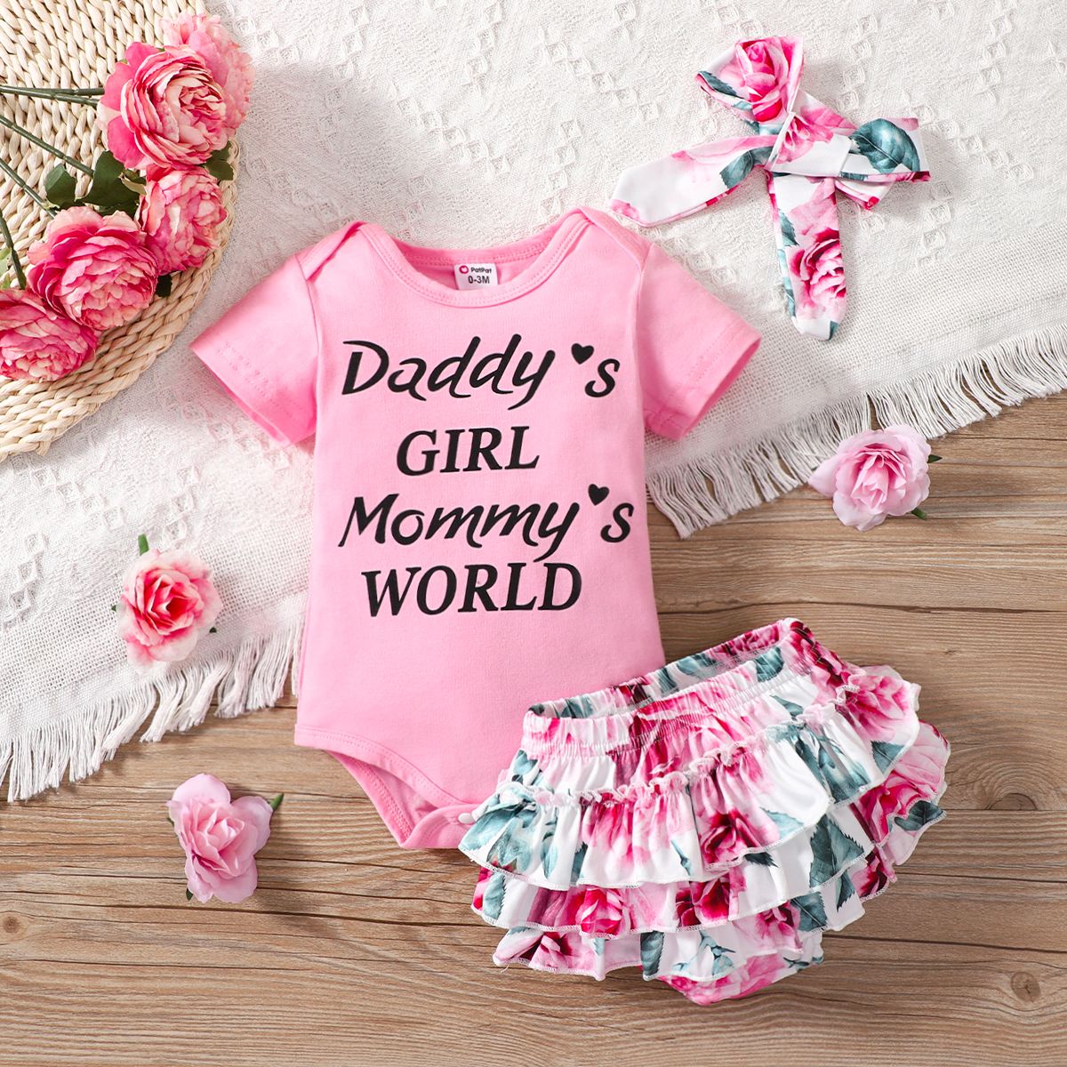 3pcs Baby Girl 95% Cotton Short-sleeve Letter Print Romper and Floral Print Layered Ruffle Trim Shor