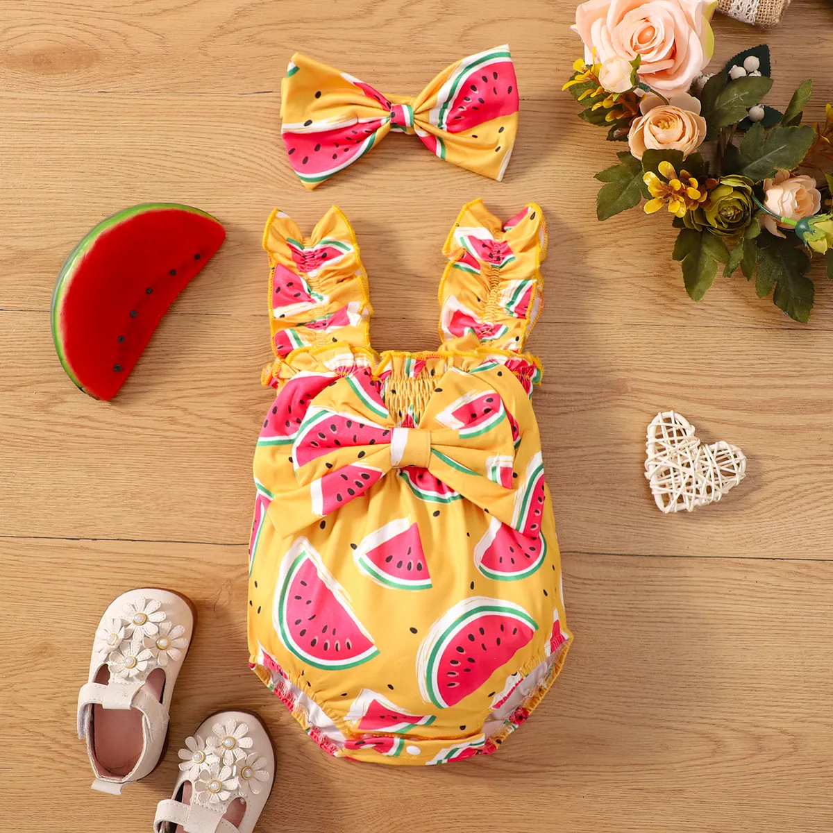 

2pcs Baby Girl 2-piece Watermelon Print Bow Front Ruffled Sleeveless Romper & Headband Set