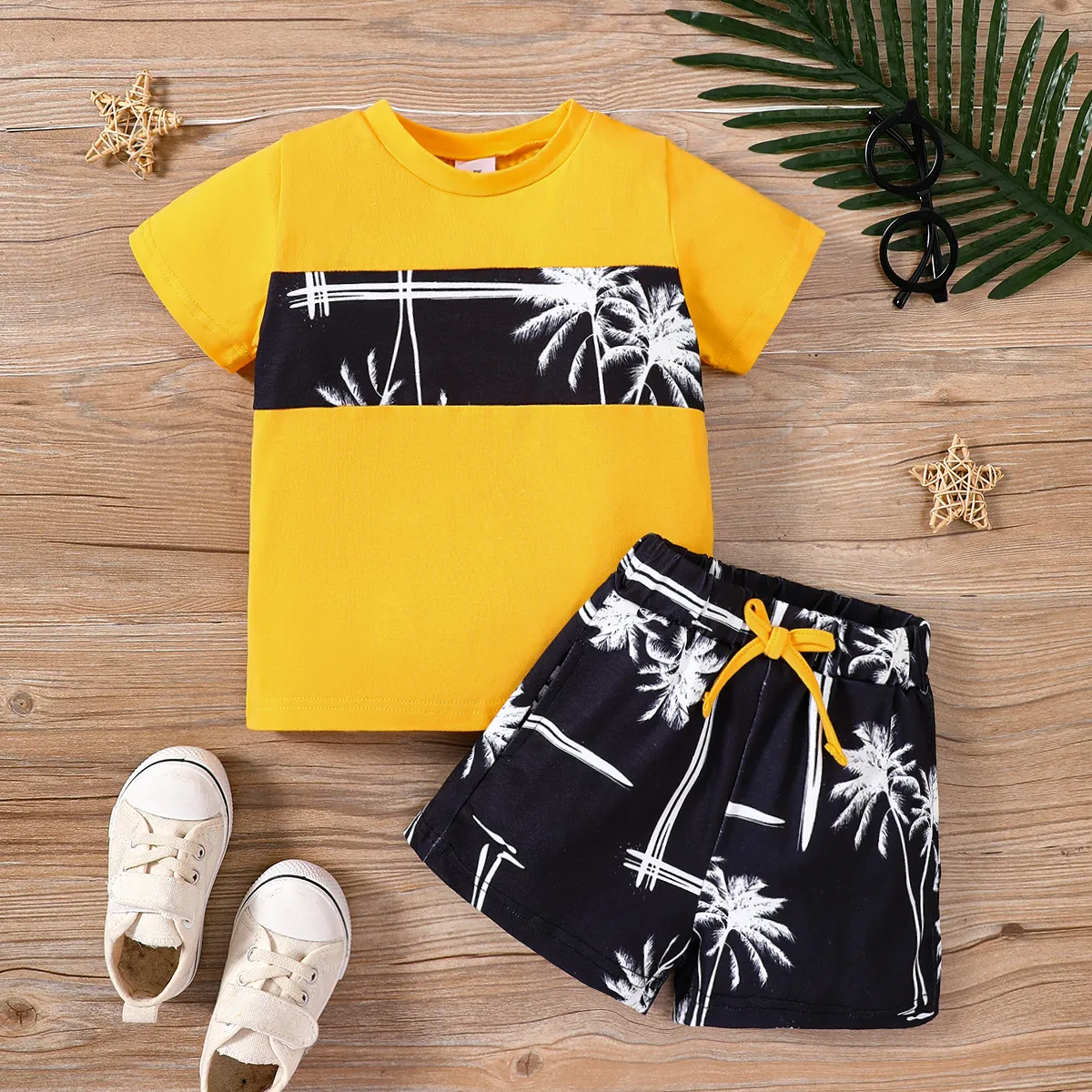 2pcs Toddler Trendy Boy Floral Tree Print Tee and Shorts Set Yellow big image 1