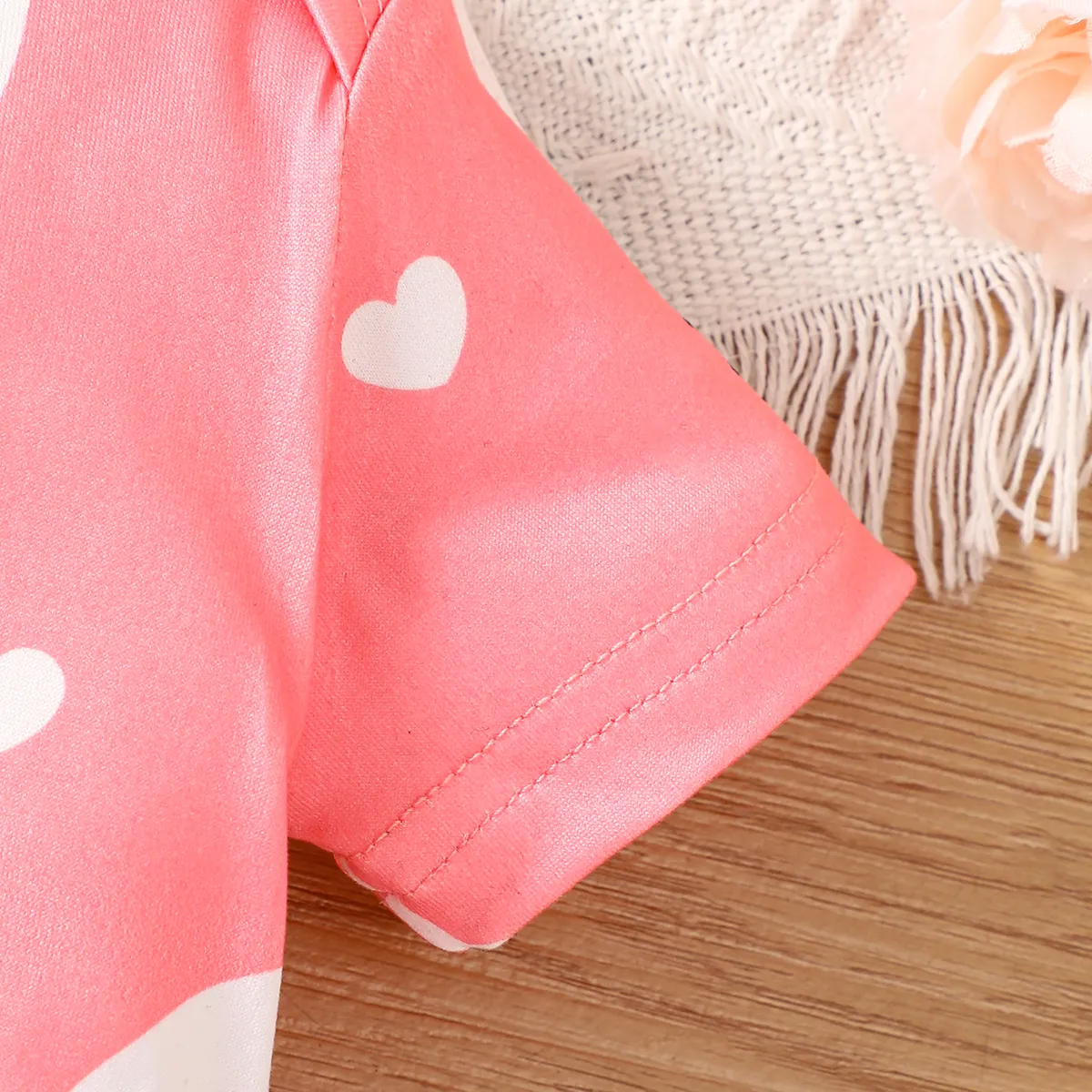 2pcs Baby Girl Allover Cat Pattern Short-sleeve Jumpsuit and Headband Set  image 4