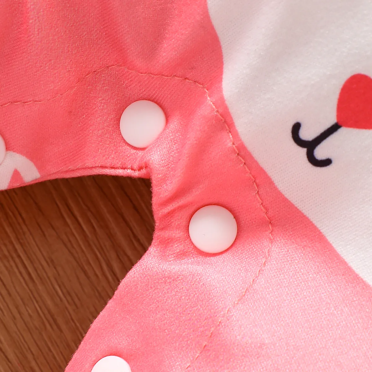 2pcs Baby Girl Allover Cat Pattern Short-sleeve Jumpsuit and Headband Set  image 5