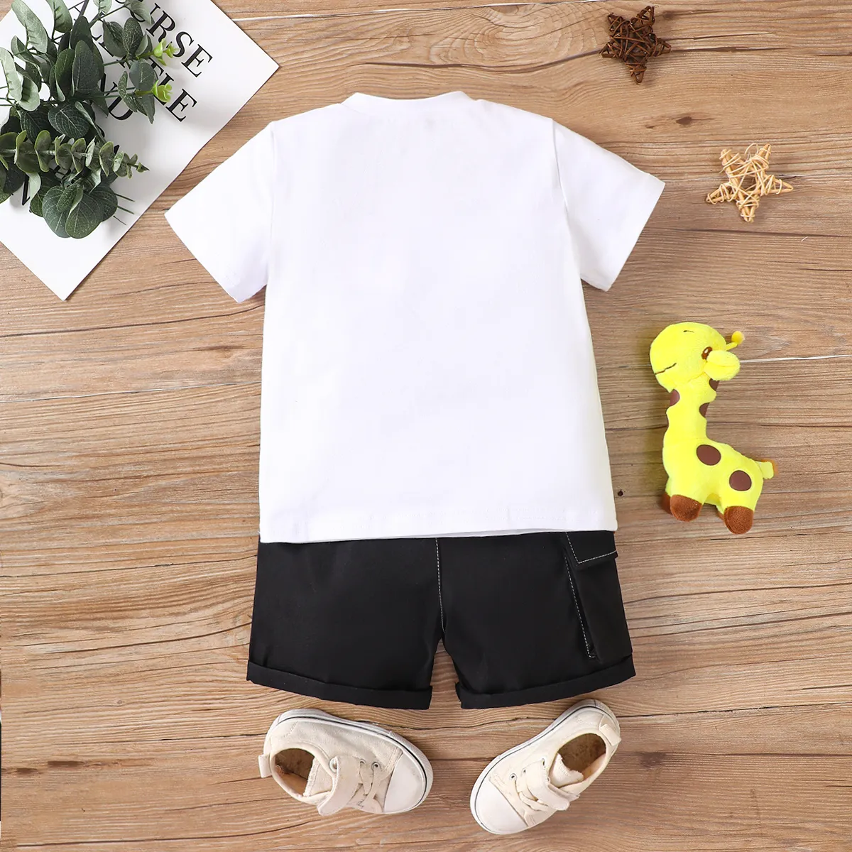 2pcs Toddler Boy Zebra Print Short-sleeve Tee and Cargo Shorts Set BlackandWhite image 2