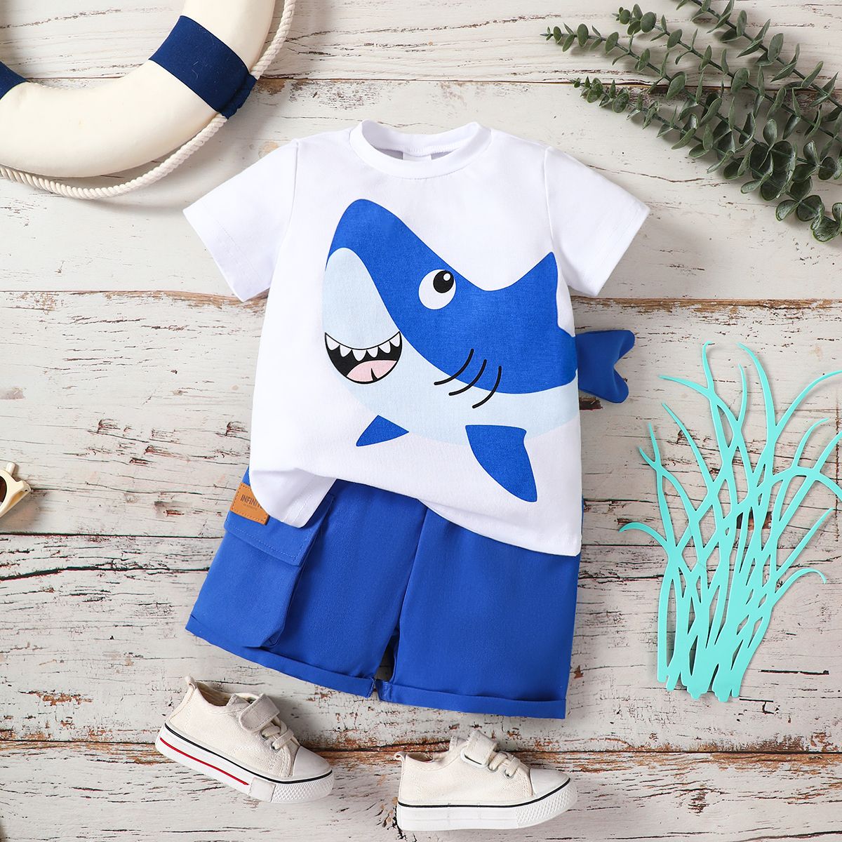 2pcs Toddler Boy Shark Print Tee And 100% Cotton Cargo Shorts Set