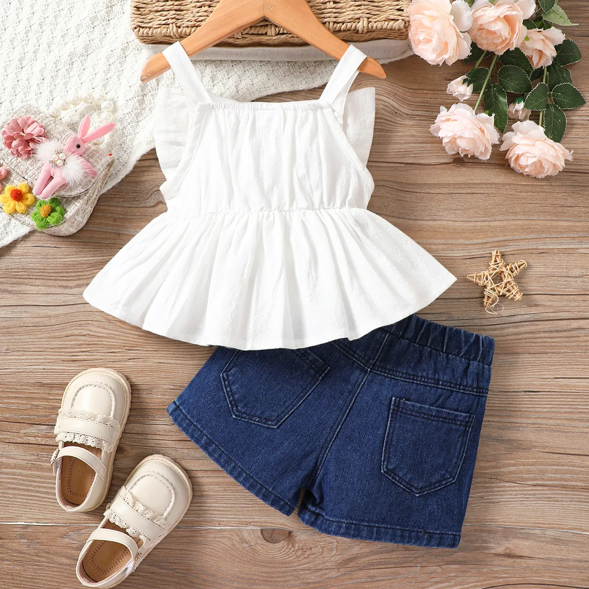 2pcs Toddler Girl 100% Cotton Bow Front Cami Top and Ripped Denim Shorts Set White big image 1