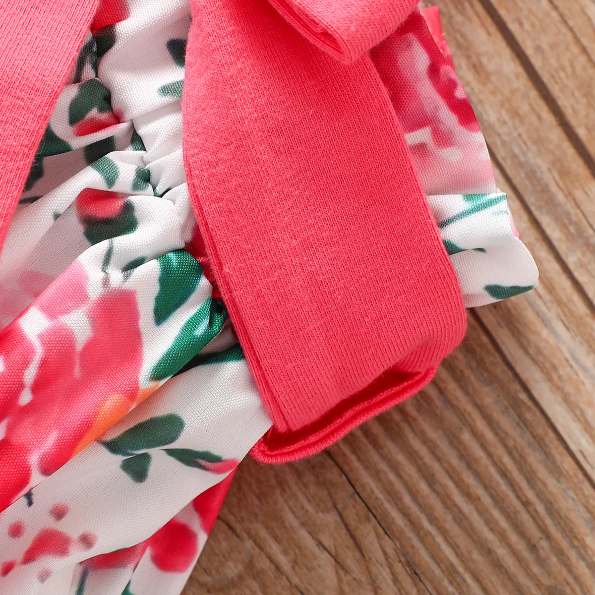 3pcs Baby Girl 95% Cotton One-Shoulder Top & Rose Print Belted Skirt & Bow Headband Set Dark Pink big image 1