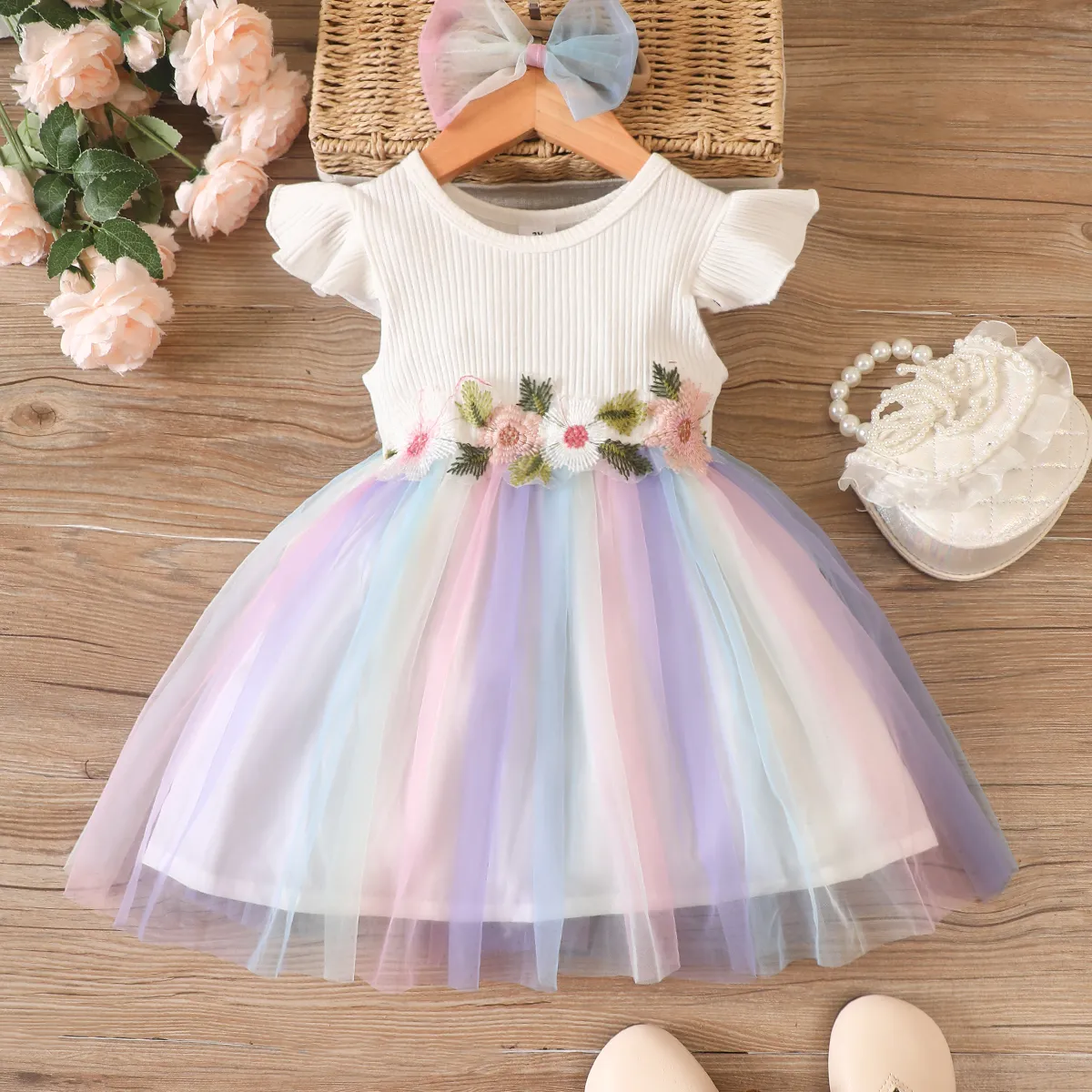 

2pcs Toddler Girl Floral Decor Flutter-sleeve Mesh Overlay Ribbed Combo Dress and Headband Set