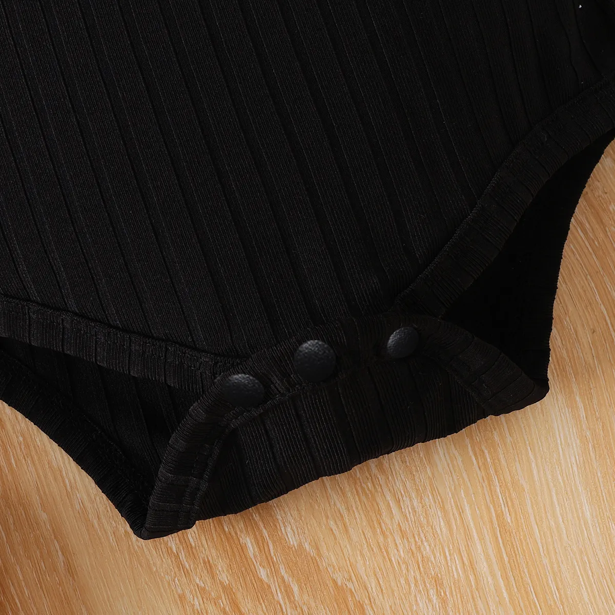 3pcs Baby Girl Black Ribbed Short-sleeve Romper and Tweed Skirt with Headband Set Black image 6