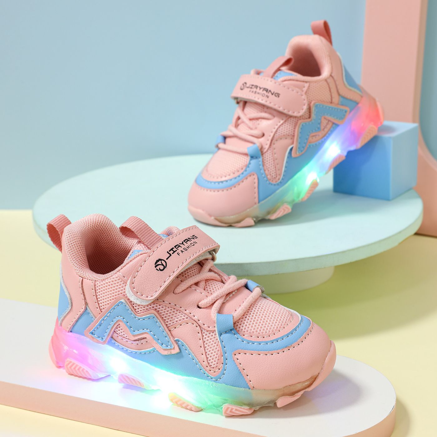 

Toddler Two Tone LED Sneakers