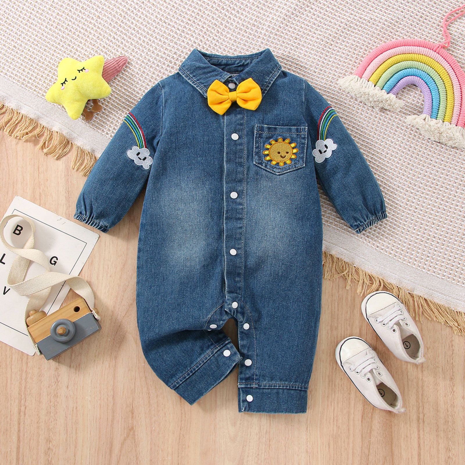 

Baby Boy/Girl Bow Tie Decor Rainbow Embroidered Long-sleeve Denim Jumpsuit