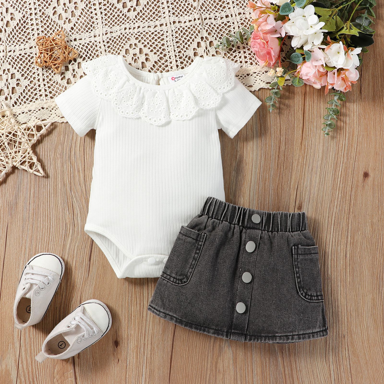 2pcs Baby Girl Ruffle Collar Short-sleeve Rib-knit Body Et Denim Skirt Set
