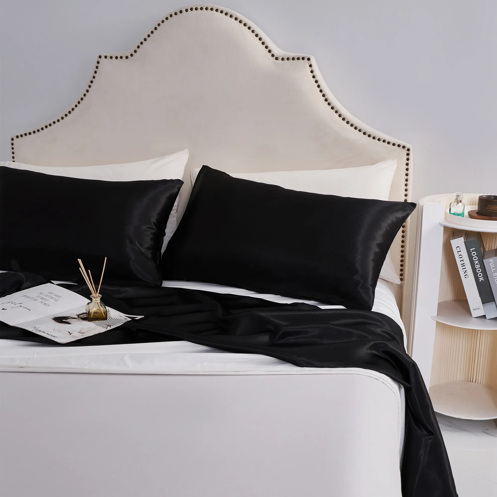 Satin Pillowcase Artificial Silk Satin Pillow Case with Envelope Closure Black