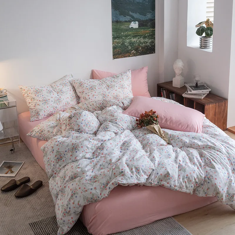 Allover Floral Print Bedding Set Including Duvet Cover & Pillow Cases  big image 2