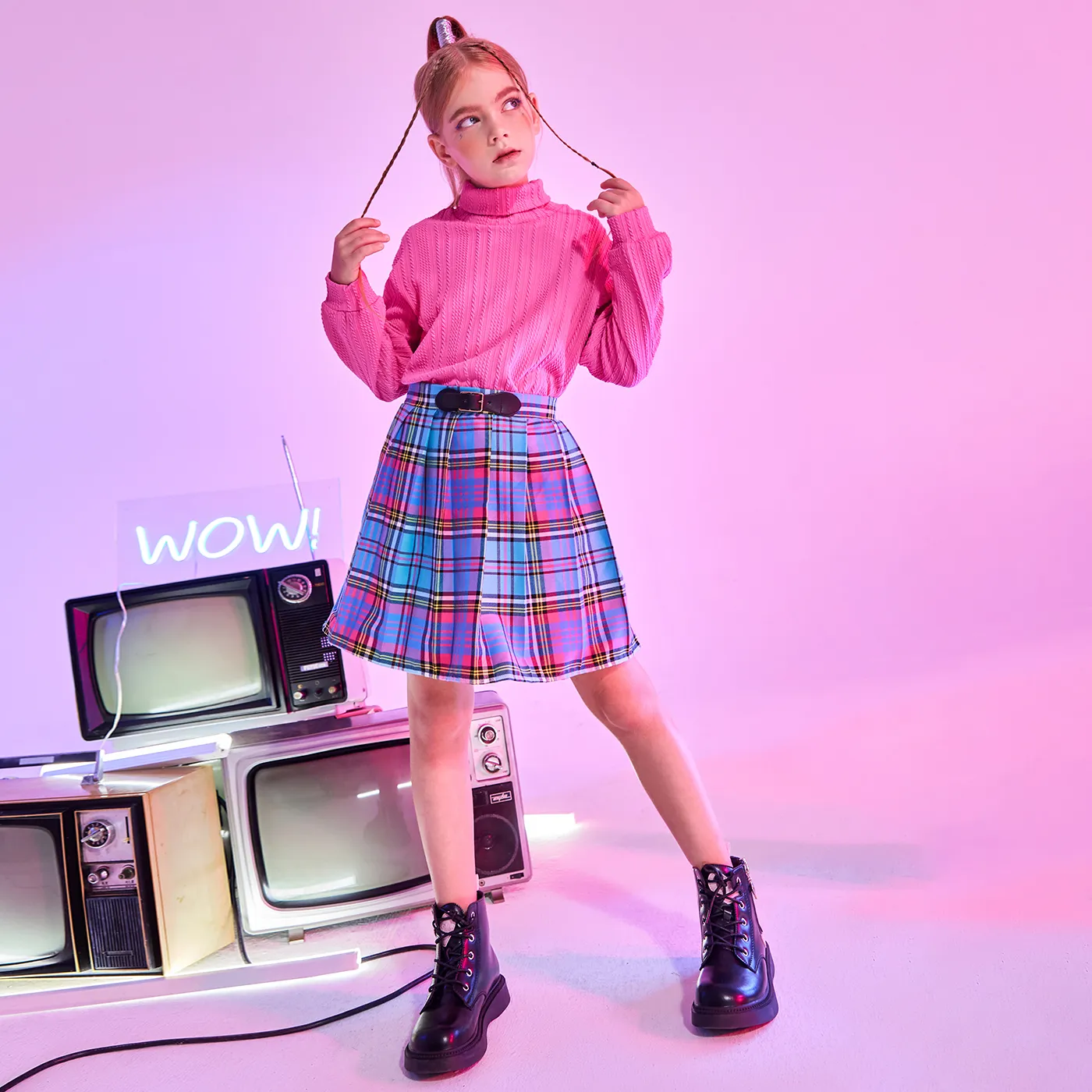 Kid Girl Avant-garde Solid Color Stand Collar Sweater/  Grid/Houndstooth Skirt   image 2