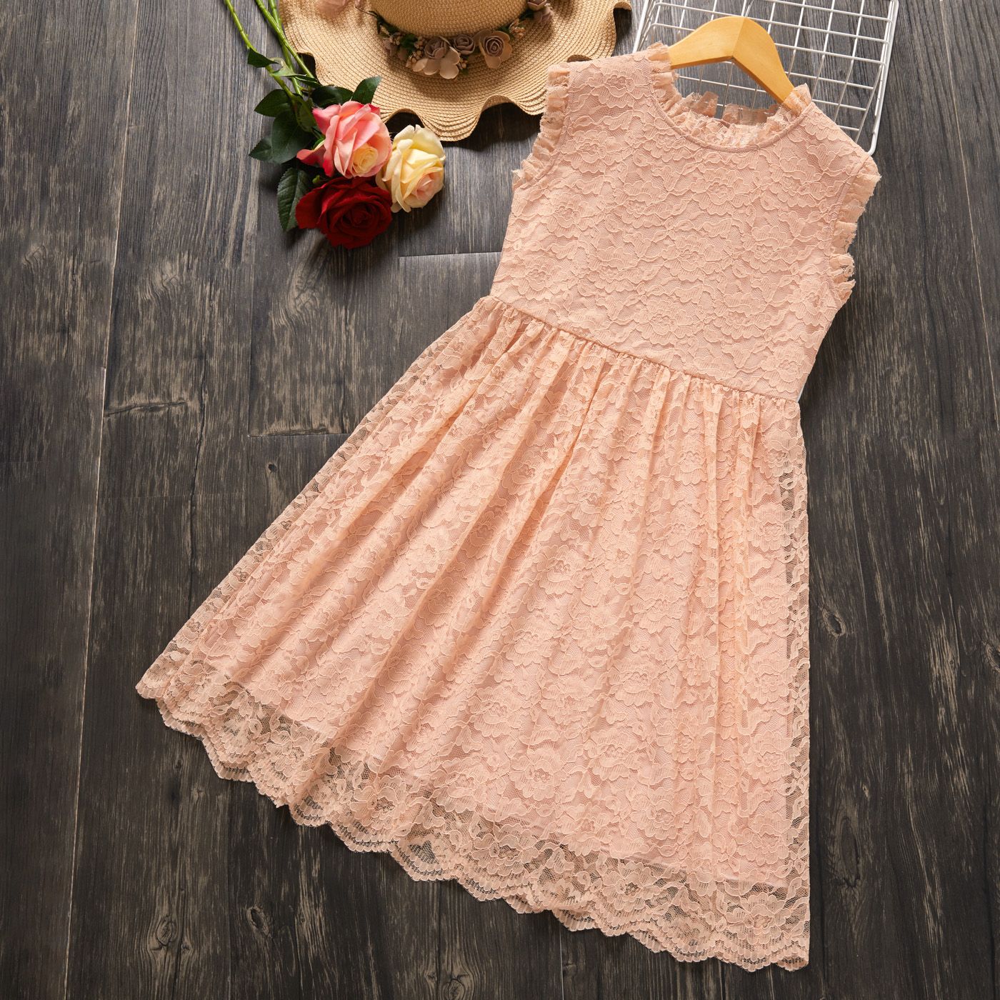 

Stylish Kid Girl Princess Lace Sleeveless Solid Dress