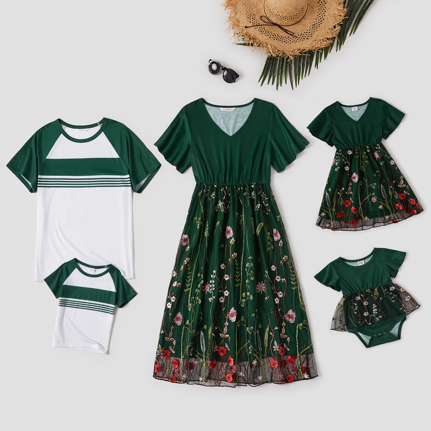 

Mosaic Embroidered Floral Family Matching Dark Green/Pink Sets