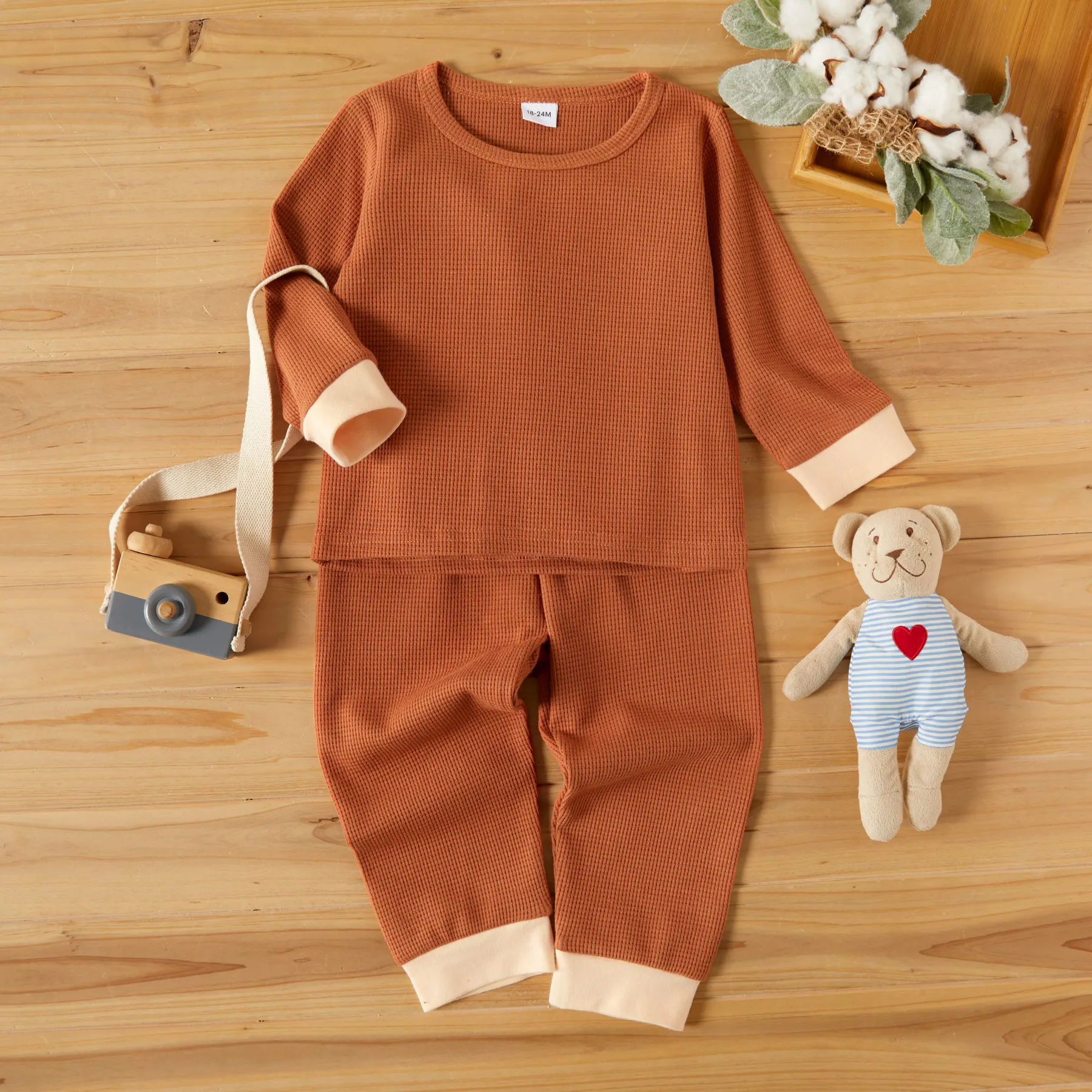 2-piece Toddler Girl/Boy Waffle Knit Long-sleeve Top and Elasticized Pants Casual Set Brick red