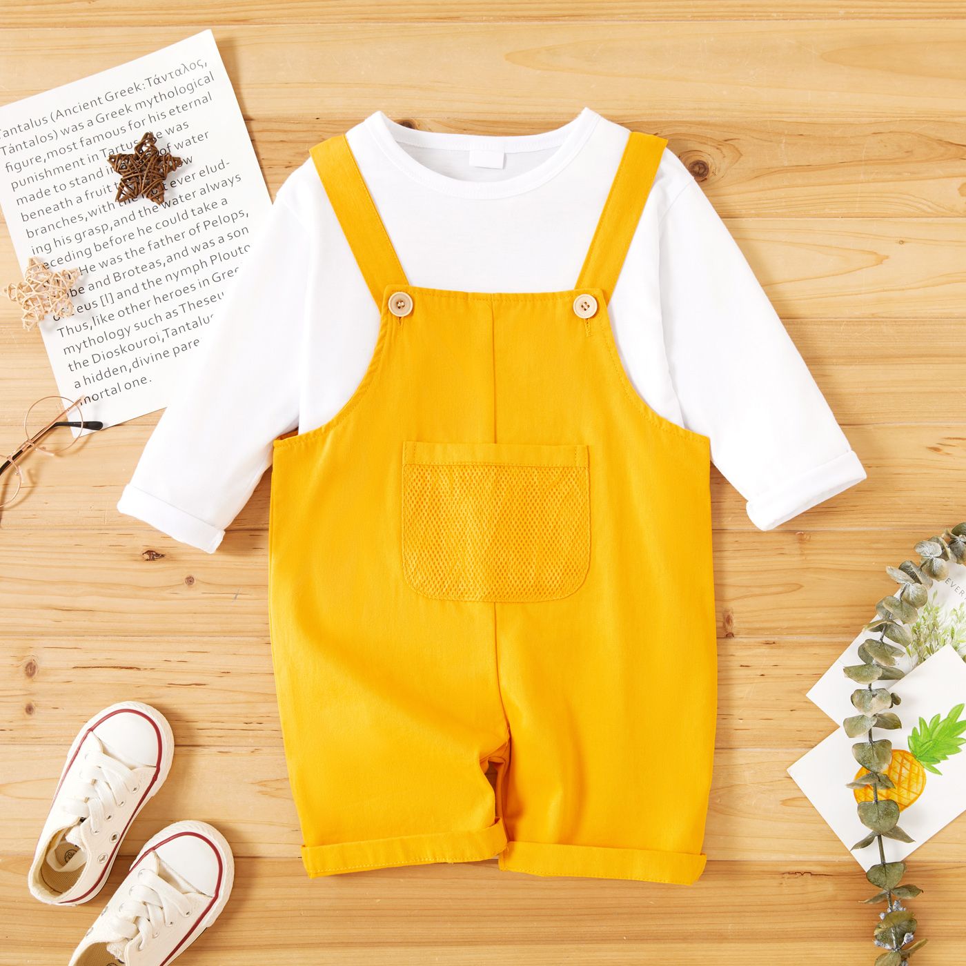 

2-piece Toddler Girl/Boy Long-sleeve White T-shirt and Button Design Mesh Pocket Solid Overalls Set